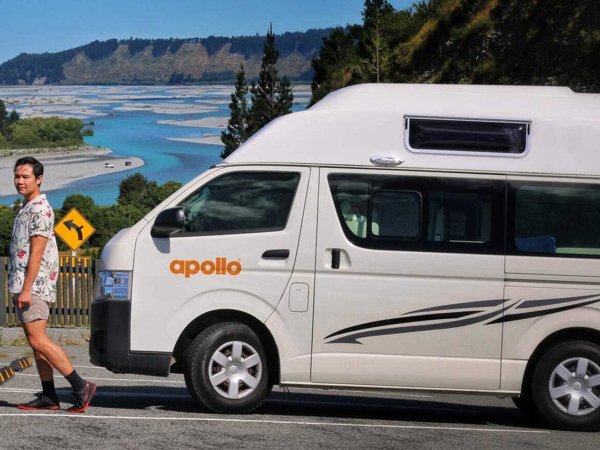 apollo-hitop--2-berth-campervan--new-zealand_51884947254_o