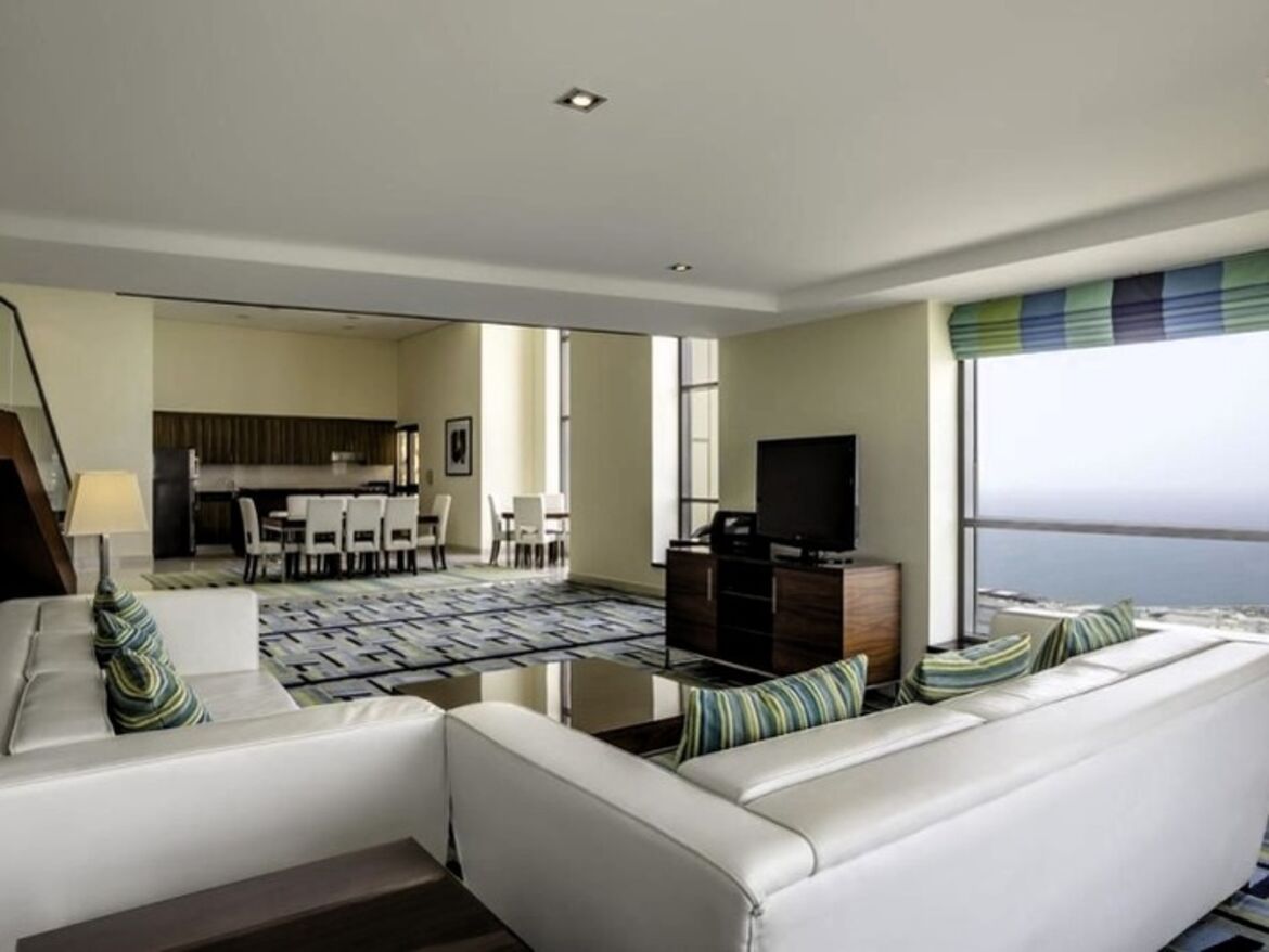 1 Bedroom Loft Apartment mit Meerblick