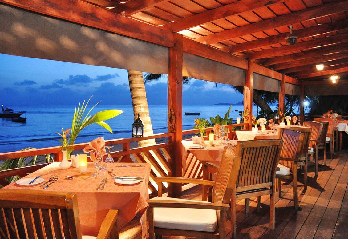 villas_de_mer_beach-restaurant-2