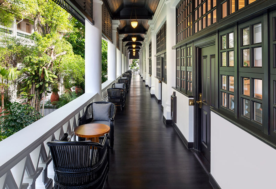 Raffles Singapur veranda_corridor